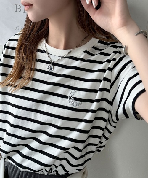 セール】オーガニックコットン100%。胸元ラメ糸ワンポイント刺繍 無地