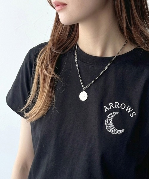 classicalelf（クラシカルエルフ）の「オーガニックコットン100%。胸元ラメ糸ワンポイント刺繍 無地＆ボーダー柄Tシャツ（半袖）（Tシャツ/カットソー・レディース・ホワイト×ブラック/グレイッシュベージュ/ブラック/ホワイト・X-LARGE/SMALL/MEDIUM/LARGE）」の22枚目の写真