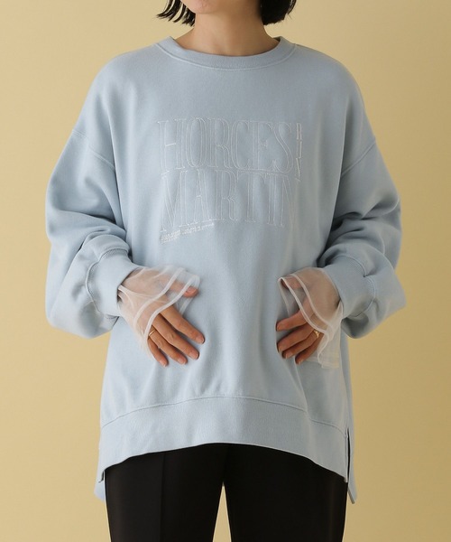 LEPSIM（レプシィム）の「【産前・産後対応】マタニティ／白抜きロゴ刺繍プルオーバー　291018（スウェット・レディース・ブルー/グレー・FREE）」の9枚目の写真