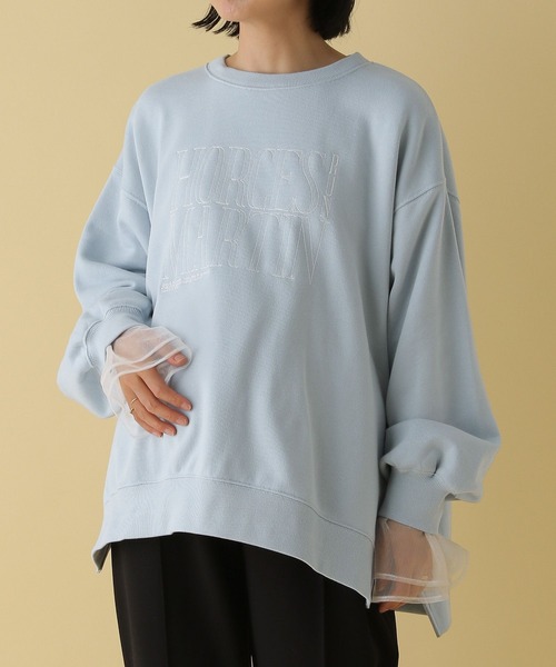 LEPSIM（レプシィム）の「【産前・産後対応】マタニティ／白抜きロゴ刺繍プルオーバー　291018（スウェット・レディース・ブルー/グレー・FREE）」の10枚目の写真