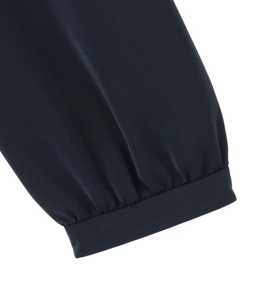 TOKYO SHIRTS（トウキョウシャツ）の「シルキーサテン ボウタイパールブラウス 長袖 レディース（シャツ/ブラウス・レディース・ブルー/ホワイト/ネイビー・M/L/LL）」の10枚目の写真