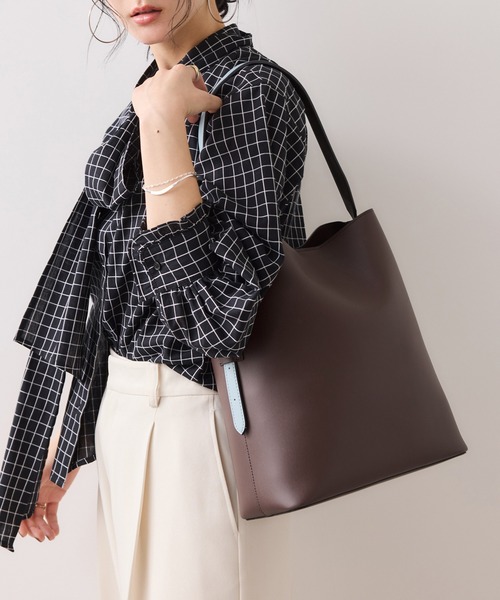 セール】【新色追加】【A4収納】リバーシブルハンドルワンショルダー