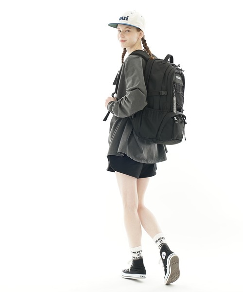 MILKFED.（ミルクフェド）の「【37L】DAILY BACKPACK【PC収納可・A4サイズ】（バックパック/リュック・レディース・レッド/ブラック・ONE SIZE）」の14枚目の写真
