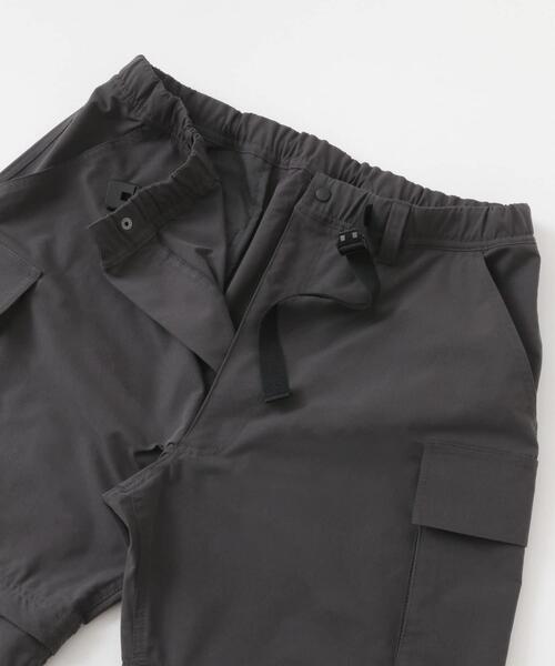 ITEMS URBANRESEARCH（アイテムズ アーバンリサーチ）の「『セットアップ対応』ドライウェザー 2WAYカーゴパンツ（その他パンツ・メンズ・ブラック/チャコールグレー・MEDIUM/LARGE）」の14枚目の写真