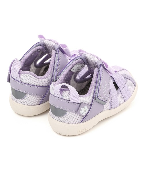 IFME（イフミー）の「BABY｜ifme CALIN  ラメウォーターシューズ[リンクコーデ]（サンダル・キッズ・ブラック/ホワイト/ベージュ/パープル・12.0cm/12.5cm/13.0cm/13.5cm/14.0cm/14.5cm/15.0cm）」の5枚目の写真
