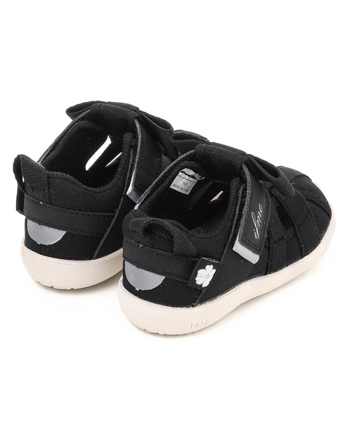 IFME（イフミー）の「BABY｜ifme CALIN  ラメウォーターシューズ[リンクコーデ]（サンダル・キッズ・ブラック/ホワイト/ベージュ/パープル・12.0cm/12.5cm/13.0cm/13.5cm/14.0cm/14.5cm/15.0cm）」の20枚目の写真