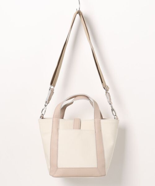 Jines（ジネス）の「キャンバス コーティング  2WAYトートバッグ【BEAURE/ヴュレ】（トートバッグ・レディース・ベージュ/シルバー・フリー）」の3枚目の写真