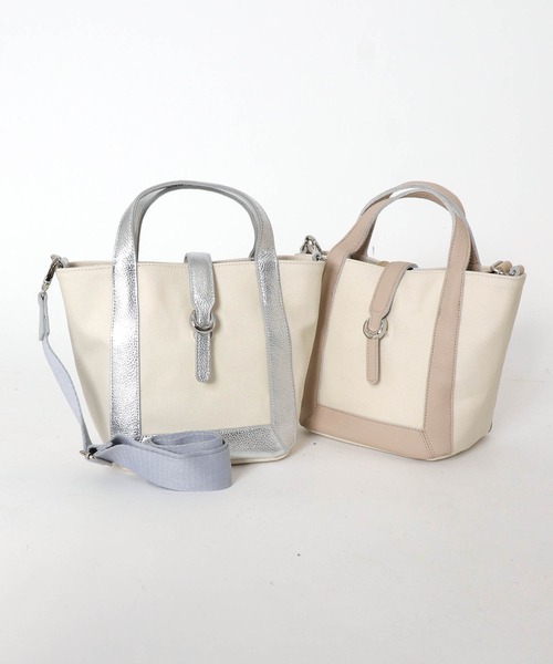 Jines（ジネス）の「キャンバス コーティング  2WAYトートバッグ【BEAURE/ヴュレ】（トートバッグ・レディース・ベージュ/シルバー・フリー）」の9枚目の写真