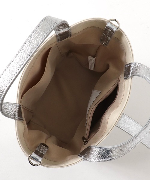 Jines（ジネス）の「キャンバス コーティング  2WAYトートバッグ【BEAURE/ヴュレ】（トートバッグ・レディース・ベージュ/シルバー・フリー）」の15枚目の写真