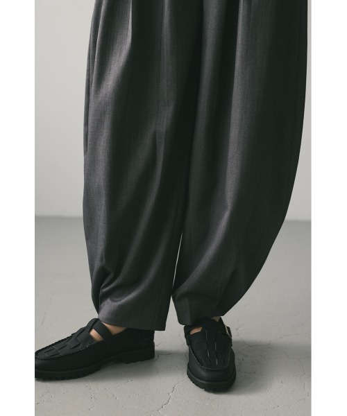 STYLEMIXER(スタイルミキサー)の「ワイドタックフォルムパンツ(その他パンツ・レディース・グレー/ブラック/ライトベージュ・SMALL/MEDIUM)」の19枚目の写真