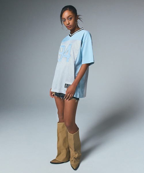 X-girl（エックスガール）の「DISTRESSED DENIM MINI SKIRT（デニムスカート・レディース・ブラック/ライトインディゴブルー・S/M）」の10枚目の写真