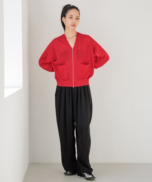 HEREIAM（ヘレイアム）の「【HEREIAM】バックドッキングカーディガン（カーディガン/ボレロ・レディース・オフホワイト/ブラック/レッド・FREE）」の13枚目の写真