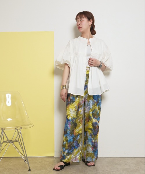 palm RICHE（ポームリシュ）の「カットジャガード柄パンツ オリジナル水彩 総柄 ワイドストレートシルエット タックパンツ（その他パンツ・レディース・グレー/イエロー・M）」の8枚目の写真