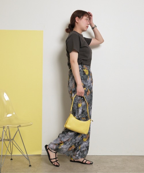 palm RICHE（ポームリシュ）の「カットジャガード柄パンツ オリジナル水彩 総柄 ワイドストレートシルエット タックパンツ（その他パンツ・レディース・グレー/イエロー・M）」の15枚目の写真