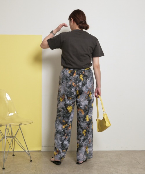 palm RICHE（ポームリシュ）の「カットジャガード柄パンツ オリジナル水彩 総柄 ワイドストレートシルエット タックパンツ（その他パンツ・レディース・グレー/イエロー・M）」の16枚目の写真