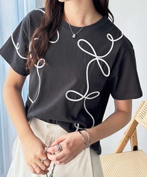 リボン風コード刺繍Tシャツ