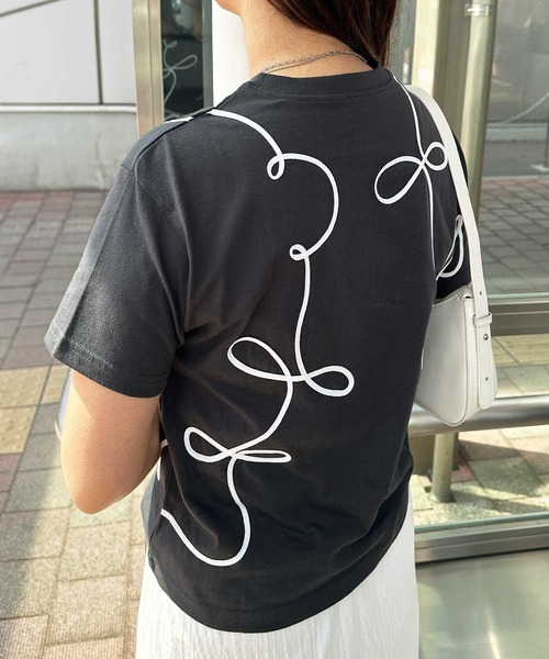 GeeRA(ジーラ)の「リボン風コード刺繍Tシャツ(Tシャツ/カットソー・レディース・オートミール/チャコール/アイボリー・MEDIUM)」の12枚目の写真