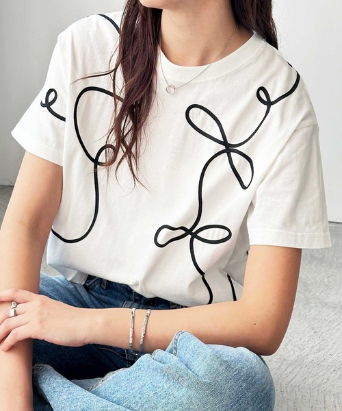 GeeRA(ジーラ)の「リボン風コード刺繍Tシャツ(Tシャツ/カットソー・レディース・オートミール/チャコール/アイボリー・MEDIUM)」の18枚目の写真