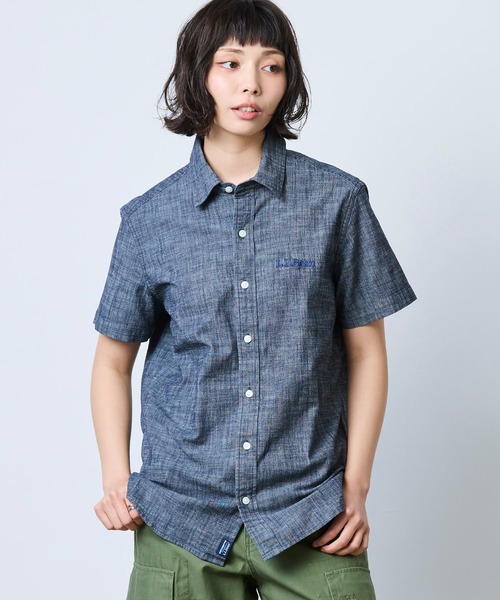 L.L.Bean（エルエルビーン）の「コンフォート・ストレッチ・シャンブレー・シャツ、半袖 ジャパン・フィット（シャツ/ブラウス・レディース・ダークインディゴブルー/インディゴブルー/ホワイト・MEDIUM/SMALL）」の8枚目の写真