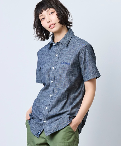 L.L.Bean（エルエルビーン）の「コンフォート・ストレッチ・シャンブレー・シャツ、半袖 ジャパン・フィット（シャツ/ブラウス・レディース・ダークインディゴブルー/インディゴブルー/ホワイト・MEDIUM/SMALL）」の9枚目の写真