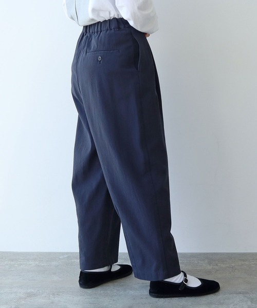 yuni(ユニ )の「60/2強撚コットン テーパードパンツ(その他パンツ・レディース・ライトピンク/ネイビー/ライトグレー・SMALL/MEDIUM)」の12枚目の写真