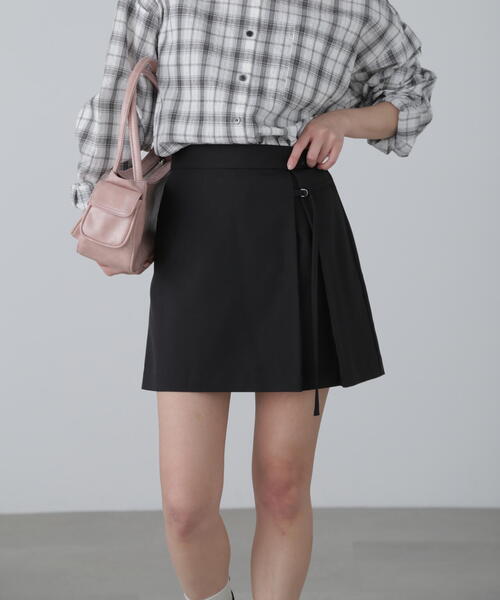 FREE'S MART(フリーズマート)の「◆インナーパンツ付きラップ風ミニスカート(スカート・レディース・ベージュ系その他/グレー/ブラック・SMALL/MEDIUM)」の6枚目の写真