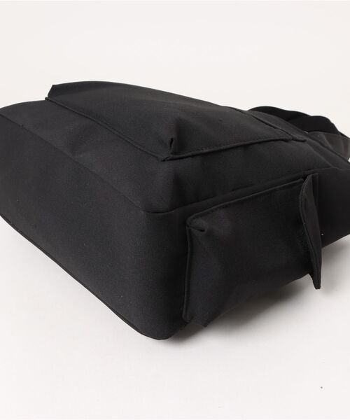 VIBGYOR（ヴィブジョー）の「FReePLACe/A4サイズ トートバッグ X12442（トートバッグ・レディース・ベージュ/ブラック/アイボリー・FREE）」の5枚目の写真