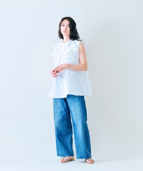 Audie a Muses（オーディアミューズ）の「共生地リボンモチーフノースリーブブラウス（シャツ/ブラウス・レディース・レッド/ブラック/オフホワイト・42/38）」の7枚目の写真