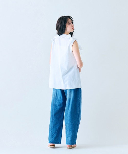 Audie a Muses（オーディアミューズ）の「共生地リボンモチーフノースリーブブラウス（シャツ/ブラウス・レディース・レッド/ブラック/オフホワイト・42/38）」の10枚目の写真