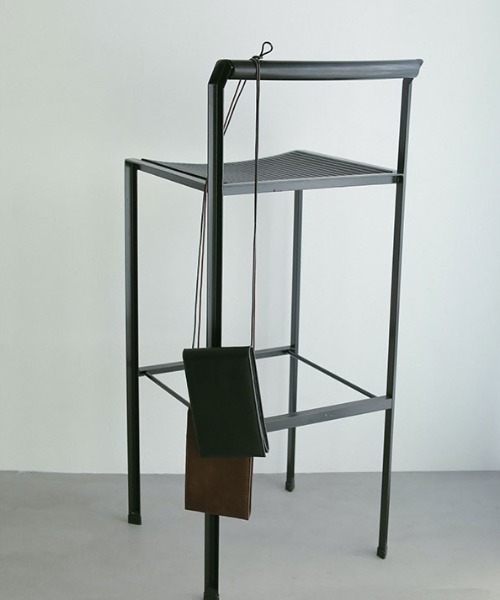 セール】レザーコードショルダーミニバッグ（ショルダーバッグ）｜ETRE