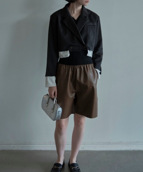 ALORA THE WAY(アロラザウェイ)の「eco leather half pants(その他パンツ・レディース・クリーム/キャメル・MEDIUM/LARGE)」の13枚目の写真