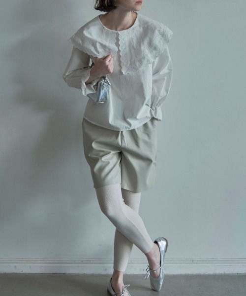 ALORA THE WAY(アロラザウェイ)の「eco leather half pants(その他パンツ・レディース・クリーム/キャメル・MEDIUM/LARGE)」の5枚目の写真