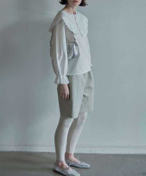 ALORA THE WAY(アロラザウェイ)の「eco leather half pants(その他パンツ・レディース・クリーム/キャメル・MEDIUM/LARGE)」の6枚目の写真