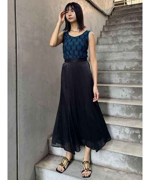 MURUA（ムルーア）の「【セットアップ対応】シャイニーシアースカート（スカート・レディース・ライトグリーン/ブラック/アイボリー/ブラウン・1/2）」の13枚目の写真