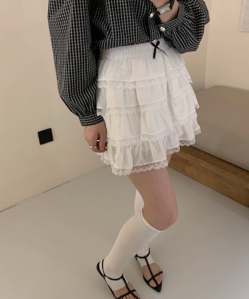 WEGO(ウィゴー)の「WEGO/フリルボリュームガーリースカートパンツ(スカート・レディース・ホワイト/ブラック・FREE)」の13枚目の写真