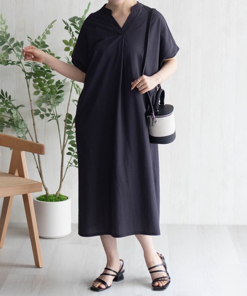 NAVY(ネイビー)の「NAVY SARARI スキッパーロングワンピース【接触冷感】(ワンピース・レディース・ブラック/チャコールグレー/モカ・M/L)」の15枚目の写真