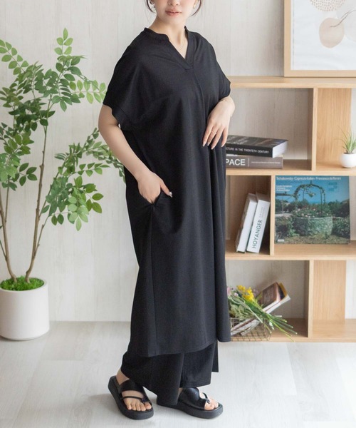 NAVY(ネイビー)の「NAVY SARARI スキッパーロングワンピース【接触冷感】(ワンピース・レディース・ブラック/チャコールグレー/モカ・M/L)」の7枚目の写真