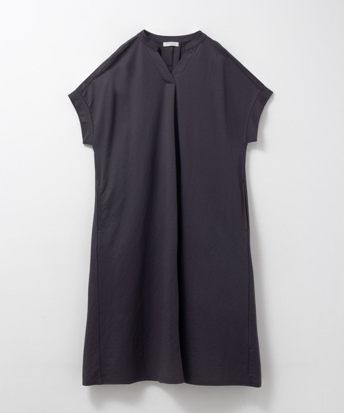 NAVY(ネイビー)の「NAVY SARARI スキッパーロングワンピース【接触冷感】(ワンピース・レディース・ブラック/チャコールグレー/モカ・M/L)」の22枚目の写真