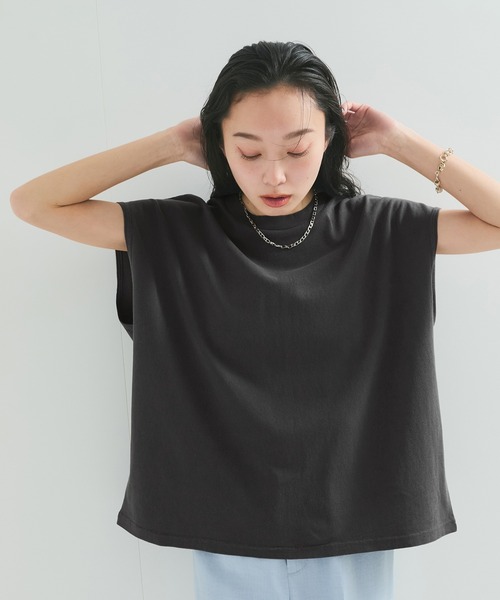 STAR&STRIPE(スターアンドストライプ)の「【STAR&STRIPE(スター&ストライプ)】NOSLEEVE CREW(Tシャツ/カットソー・レディース・オレンジ/チャコールグレー/ホワイト/ブラック・M)」の3枚目の写真