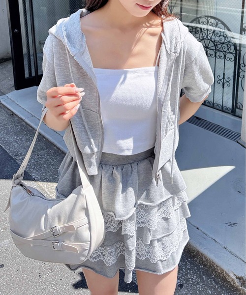 INGNI(イング)の「レース付ミニスウェットジップパーカー(パーカー・レディース・グレー/オートミール/ネイビー・M)」の4枚目の写真