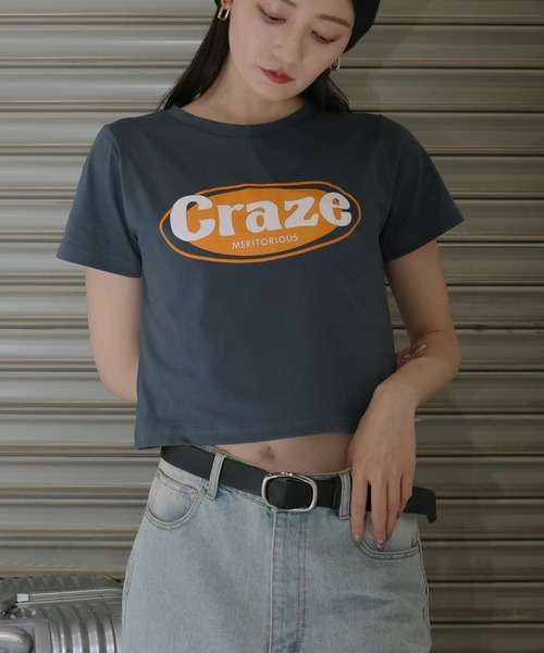 Mili affinity(ミリアフィニティー)の「センターロゴコンパクト半袖Tシャツ(Tシャツ/カットソー・レディース・レッド/オフホワイト/ブルー/ブラック・FREE)」の5枚目の写真