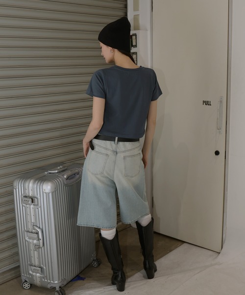 Mili affinity(ミリアフィニティー)の「センターロゴコンパクト半袖Tシャツ(Tシャツ/カットソー・レディース・レッド/オフホワイト/ブルー/ブラック・FREE)」の7枚目の写真