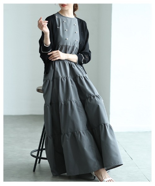 Sawa a la mode(サワアラモード)の「ノースリーブティアードワンピース(ワンピース・レディース・グレー/ブラック・FREE)」の13枚目の写真