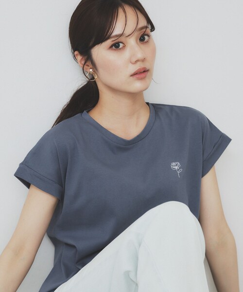 セール】《6色展開/S-3Lサイズ》フラワー刺繍Tシャツ【汗ジミ