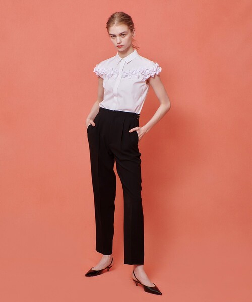 LOULOU WILLOUGHBY（ルルウィルビー）の「【LOULOU WILLOUGHBY】ハイバックテーパードパンツ（その他パンツ・レディース・キャメル/ブラック/オフホワイト・1/2）」の18枚目の写真