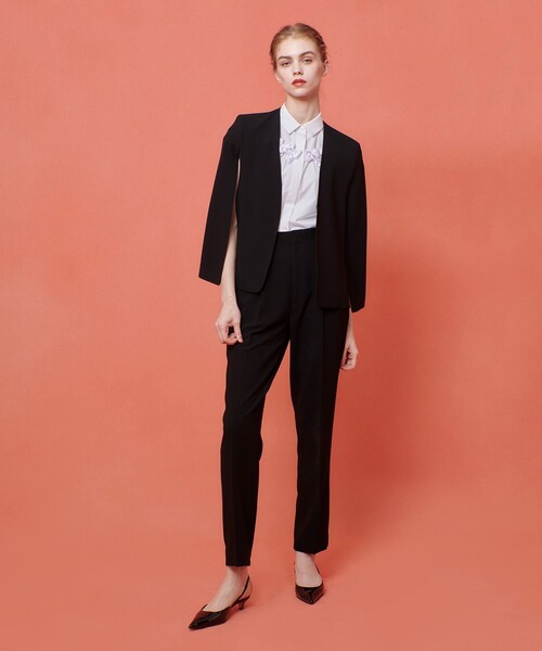 LOULOU WILLOUGHBY（ルルウィルビー）の「【LOULOU WILLOUGHBY】ハイバックテーパードパンツ（その他パンツ・レディース・キャメル/ブラック/オフホワイト・1/2）」の19枚目の写真