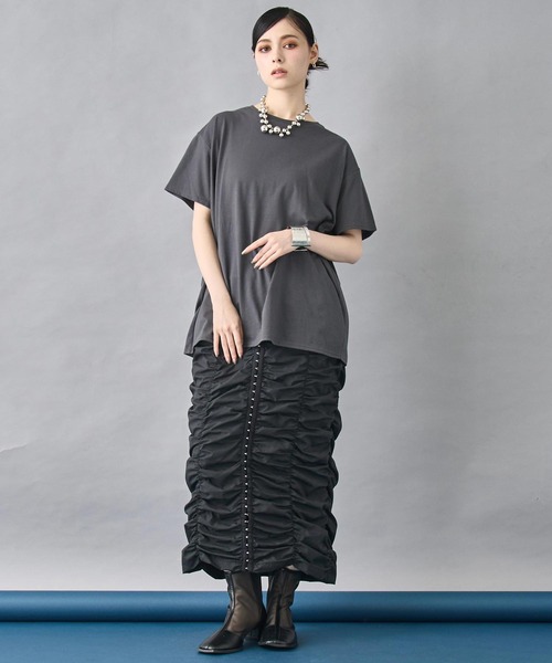 ANAP(アナップ)の「バック オープン デザイン Tシャツ(Tシャツ/カットソー・レディース・ホワイト/スミクロ/マスタード・FREE)」の20枚目の写真