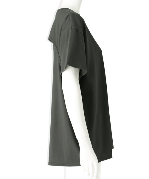 ANAP(アナップ)の「バック オープン デザイン Tシャツ(Tシャツ/カットソー・レディース・ホワイト/スミクロ/マスタード・FREE)」の13枚目の写真