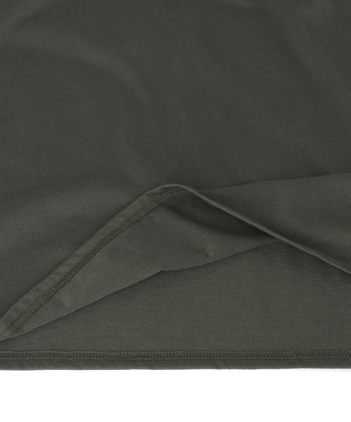 ANAP(アナップ)の「バック オープン デザイン Tシャツ(Tシャツ/カットソー・レディース・ホワイト/スミクロ/マスタード・FREE)」の9枚目の写真