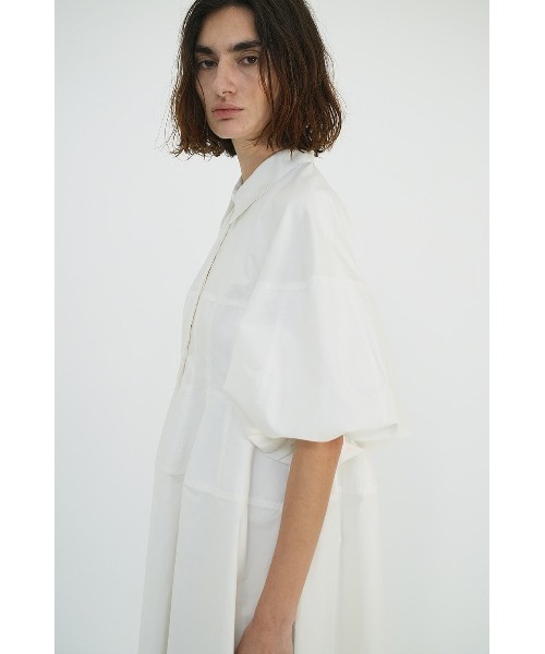CLANE（クラネ）の「CLANE WAIST DESIGN VOLUME ONEPIECE 18112-5072